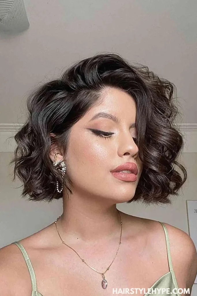 Bob with Deep Side Part