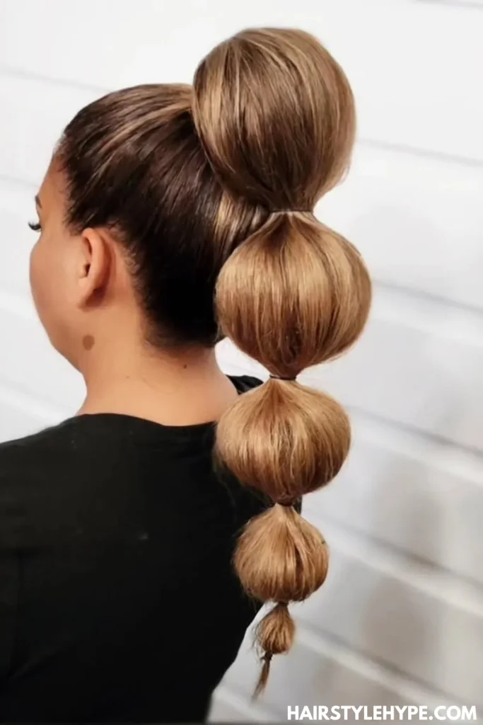 Bubble Ponytail with Curls